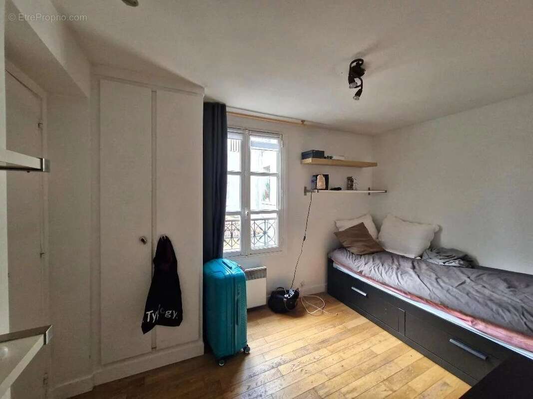 Appartement à PARIS-4E