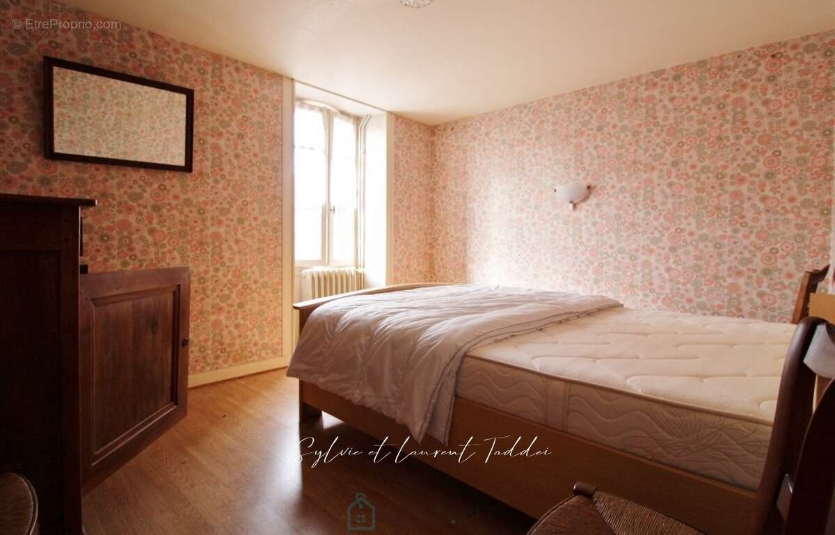 Maison à JONZAC