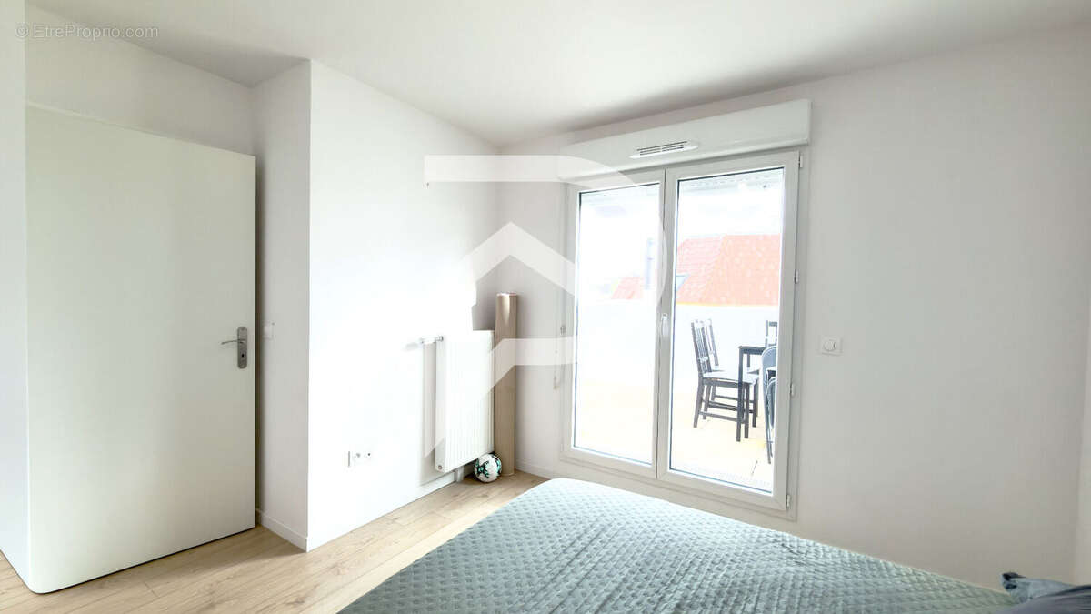 Appartement à LE BLANC-MESNIL