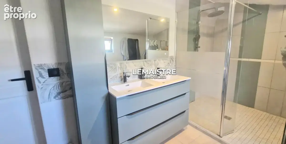Maison normande à vendre -surface habitable de 157 m² - garage et jardin - photo 8