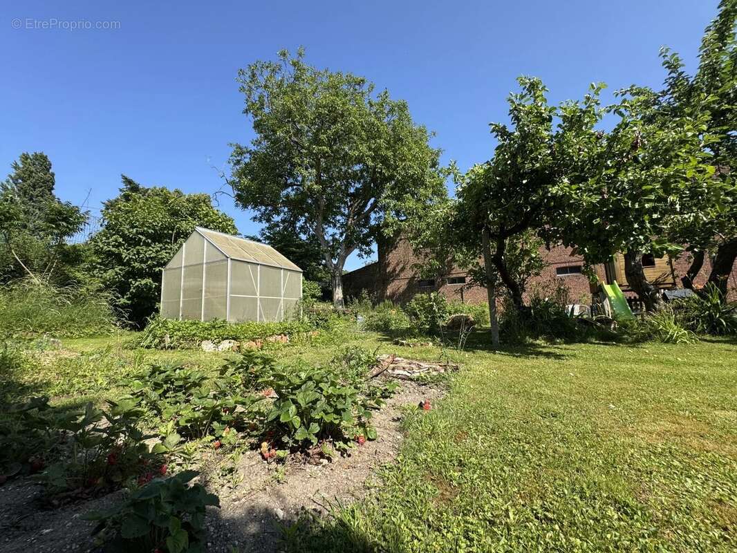 Maison à WALINCOURT-SELVIGNY