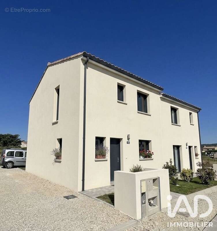 Terrain 350 m² à La Calmette  - photo 3