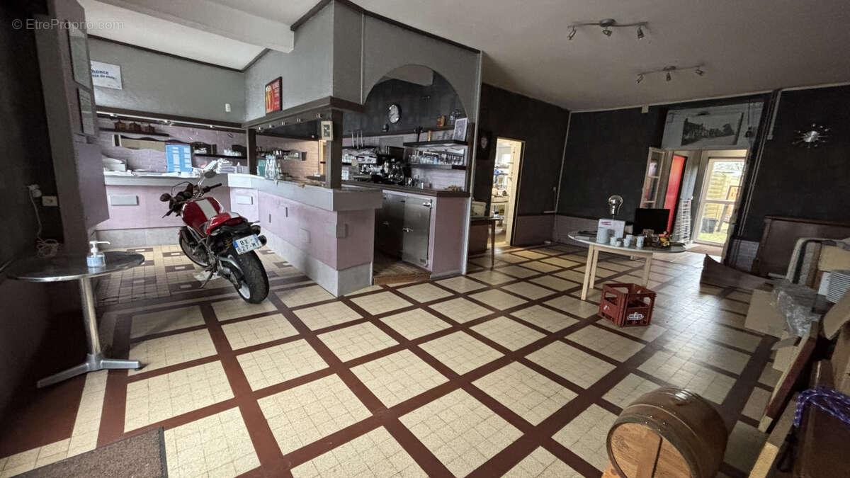 Maison à LA CHAPELLE-DU-NOYER