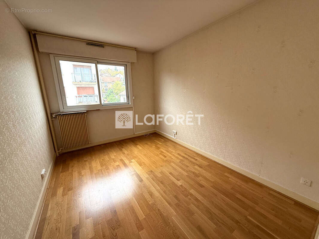 Appartement à JUVISY-SUR-ORGE