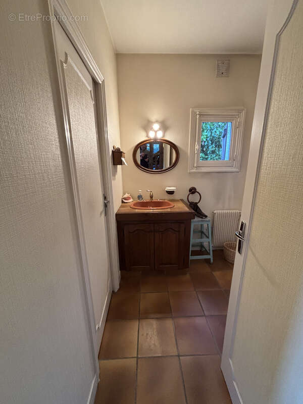 Maison à SAINTE-GENEVIEVE-DES-BOIS