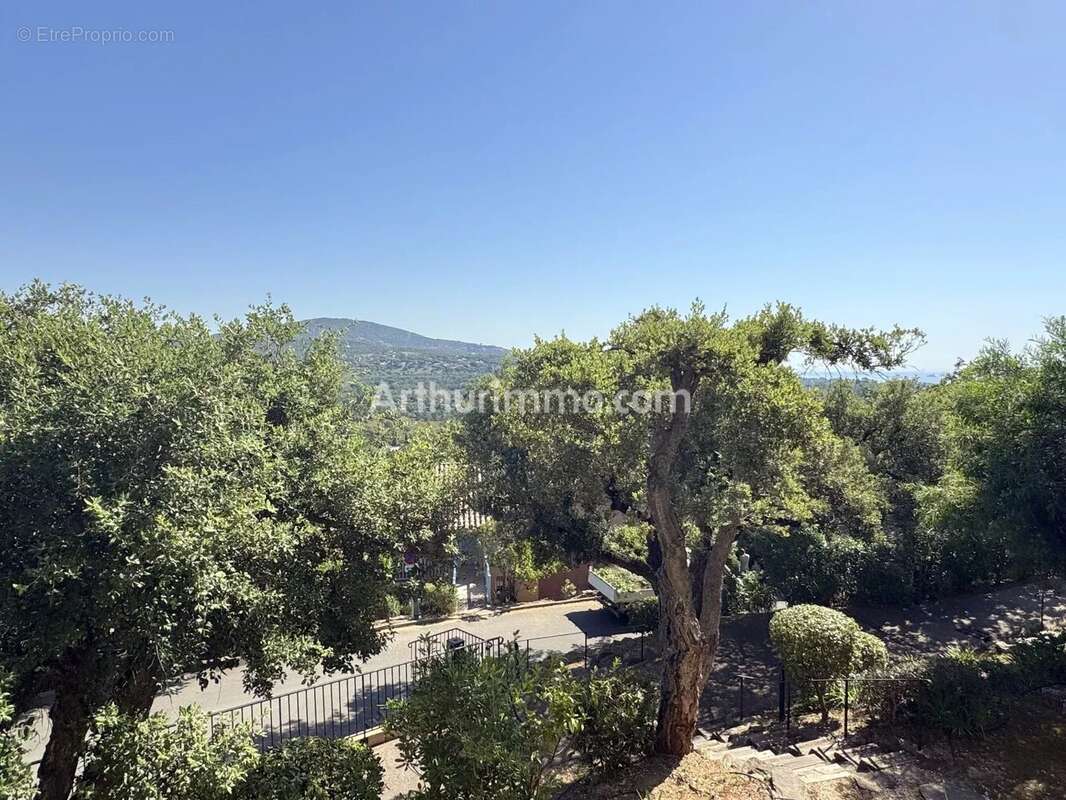 Appartement à GRIMAUD