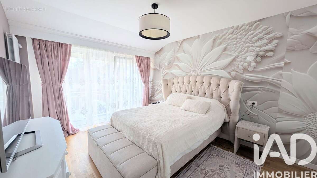 Photo 2 - Maison à SAINTE-GENEVIEVE-DES-BOIS