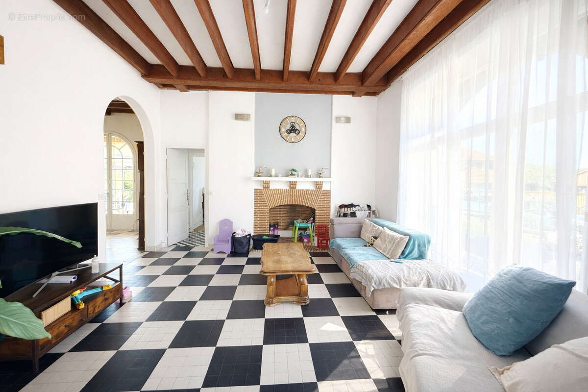 Photo 2 - Maison à SAINT-GERMAIN-ET-MONS