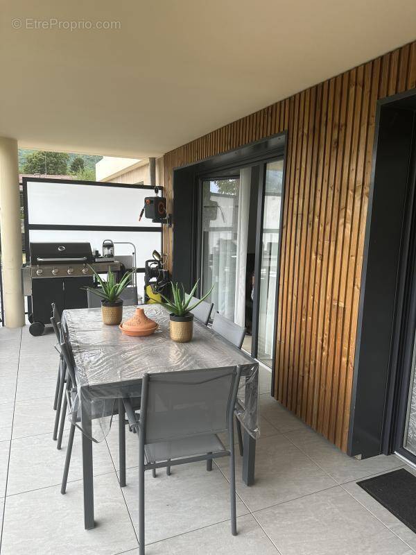 Appartement à CROZET
