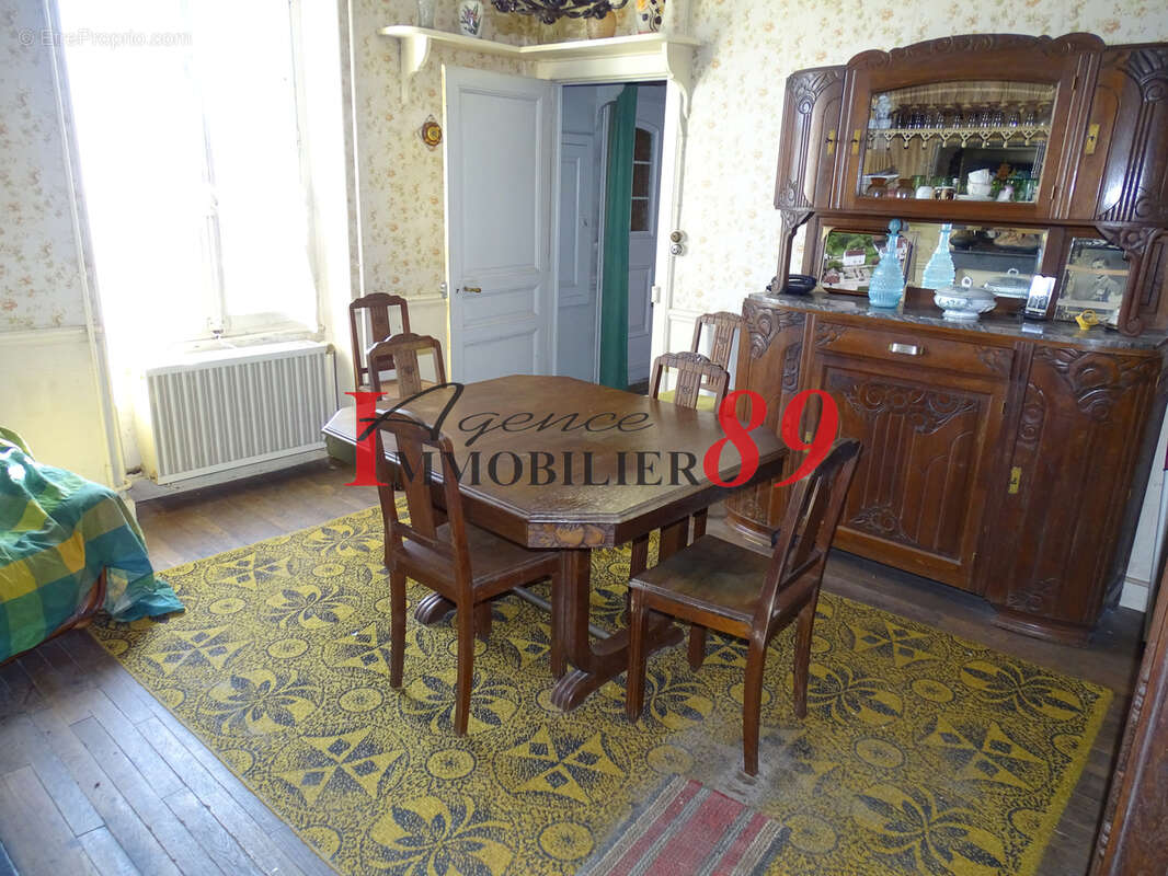 Maison à PLAINES-SAINT-LANGE