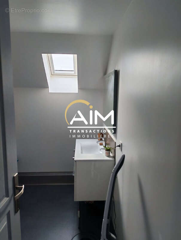 Maison à SAINT-DENIS-LES-PONTS