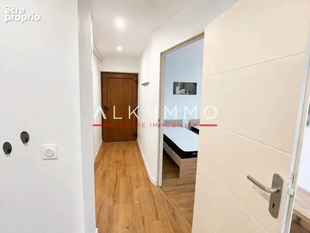 À vendre   T2 meublé   Secteur Château Rouge - photo 4