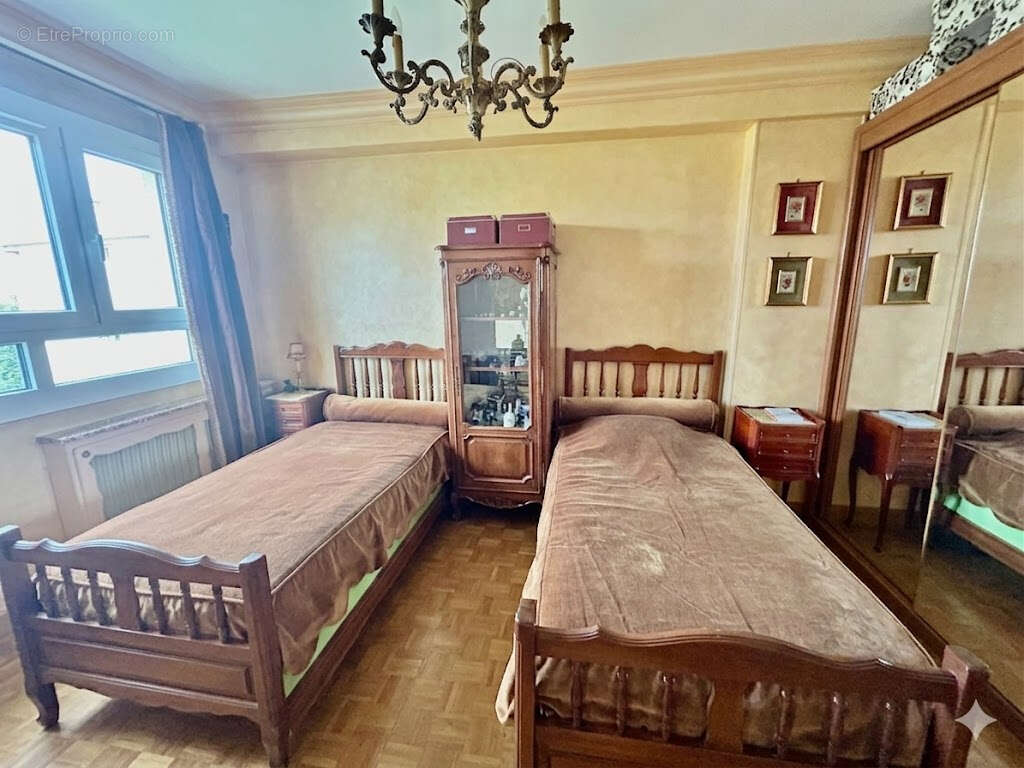 Appartement à NOGENT-SUR-MARNE