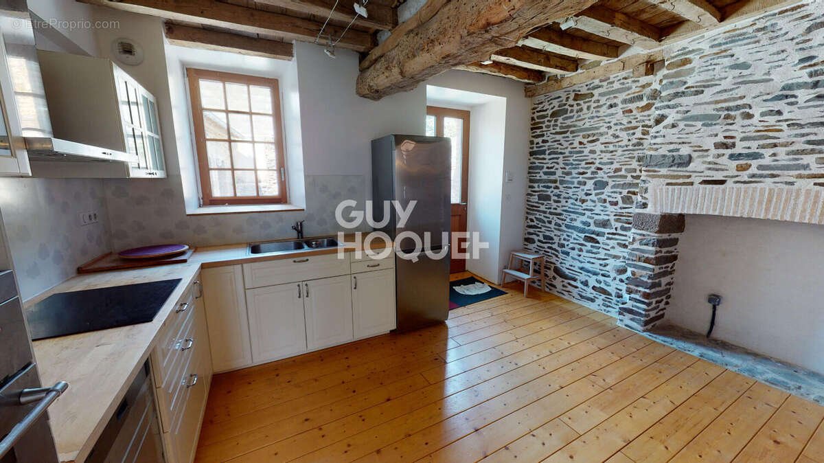 Maison à DOL-DE-BRETAGNE