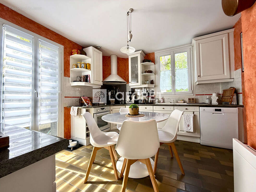 Laforêt Luzarches propose - Maison Asnières Sur Oise 5 pièce(s) 151 m2 - photo 5