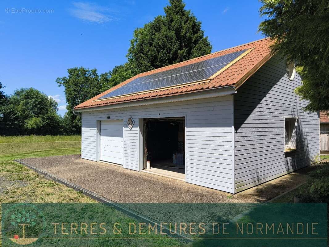 A 5 minutes de beuzeville (27210), magnifique propriete normande avec dependances, piscine interieur et parc de 1.6 hectares. - photo 20