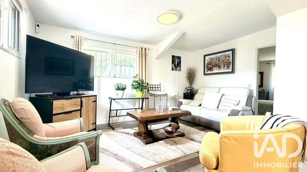 Maison 81 m² à Mirande  - photo 3