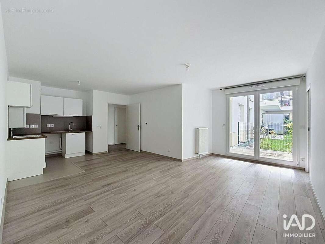 Appartement 60 m² à Gretz-Armainvilliers  - photo 2
