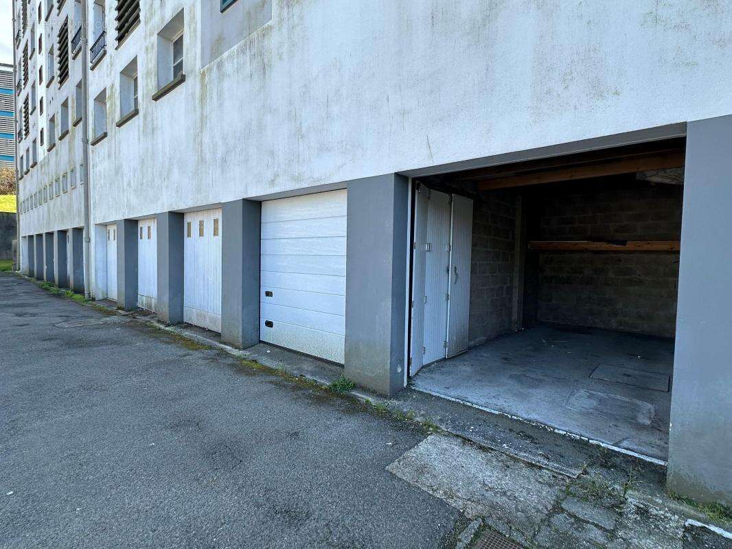 Parking à BREST