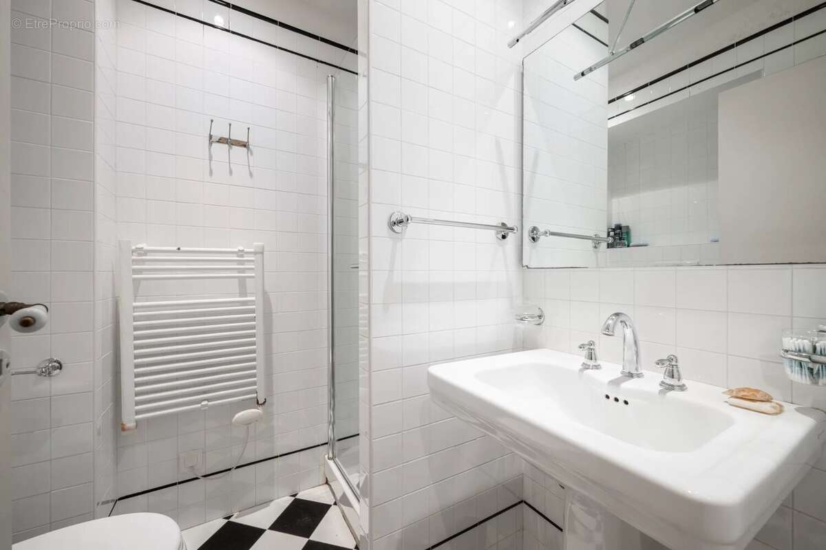 Appartement à BEAUSOLEIL