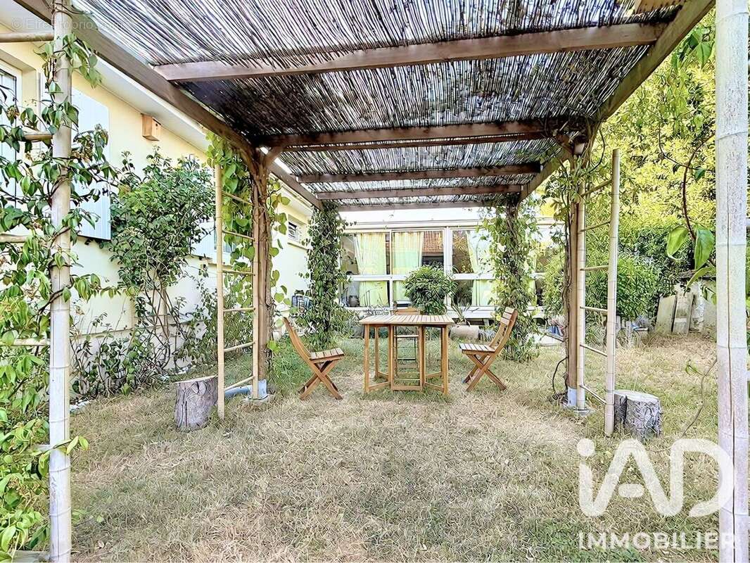 Maison 104 m² à Chartres  - photo 2