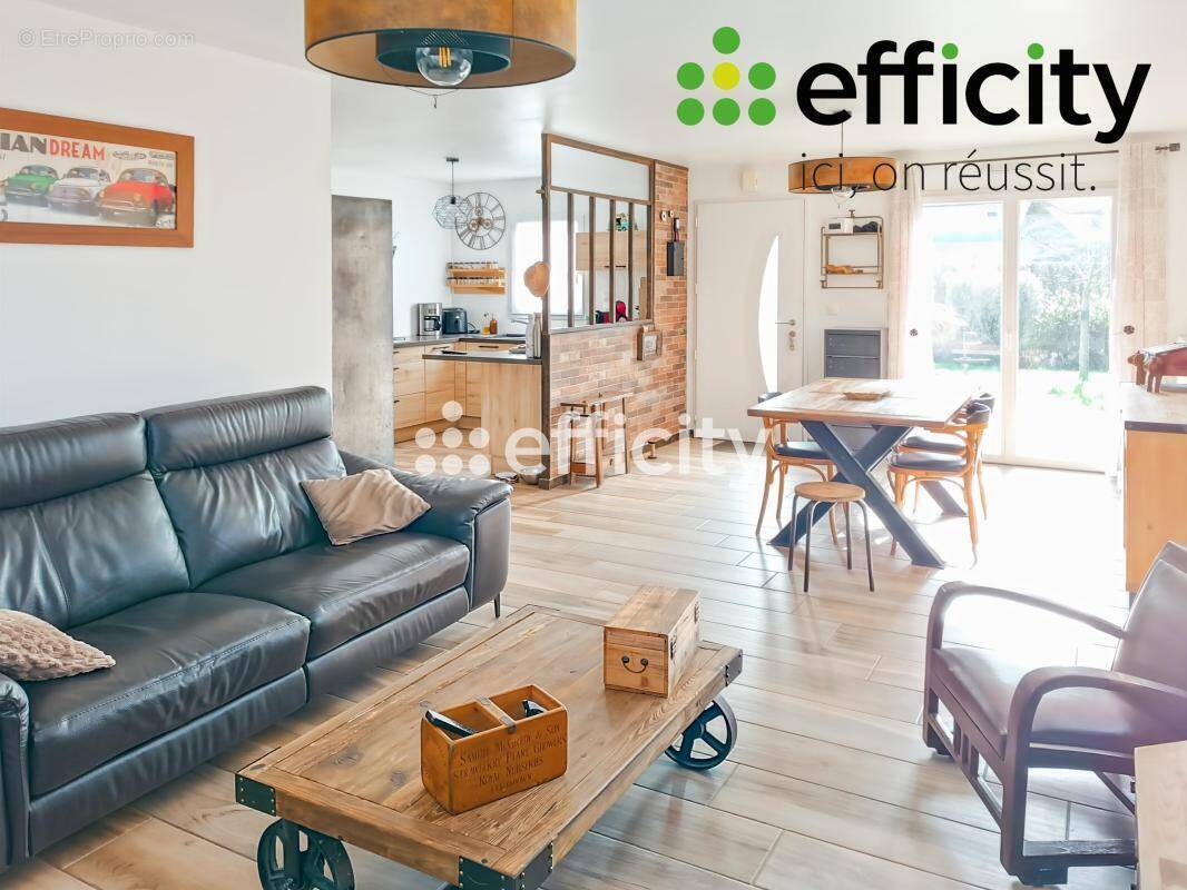 Maison à QUINCAMPOIX