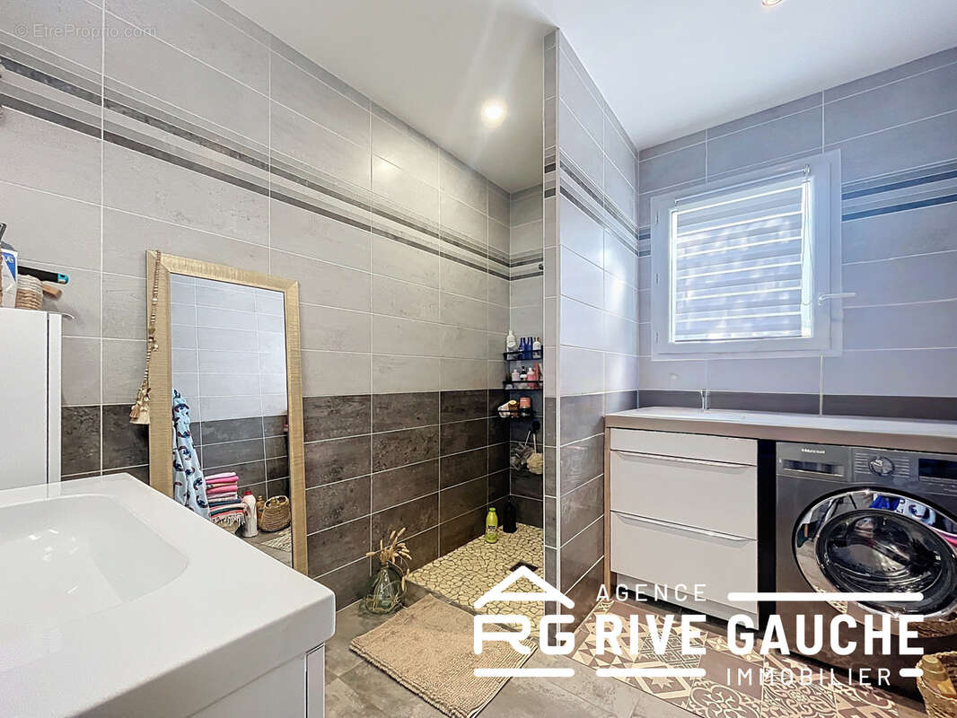 Maison à SAINT-MAURICE-L'EXIL