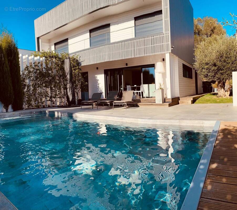 Photo 1 - Maison à VILLENEUVE-DE-LA-RAHO