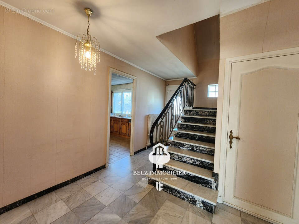ETEL MORBIHAN SUD  Maison traditionnelle avec sous-sol complet, à pied à la Ria d'Étel 5 chambres dont 2 en RDC TERRAIN de 826m² - photo 12