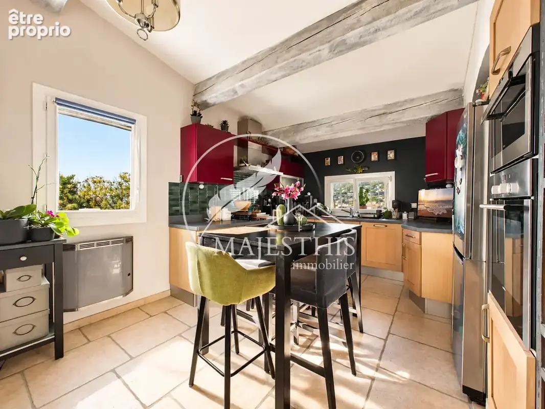Maison familiale de caractere avec vue a toulon - photo 6