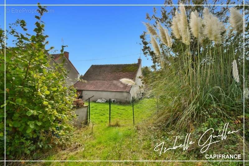 Maison à CHATEAUMEILLANT