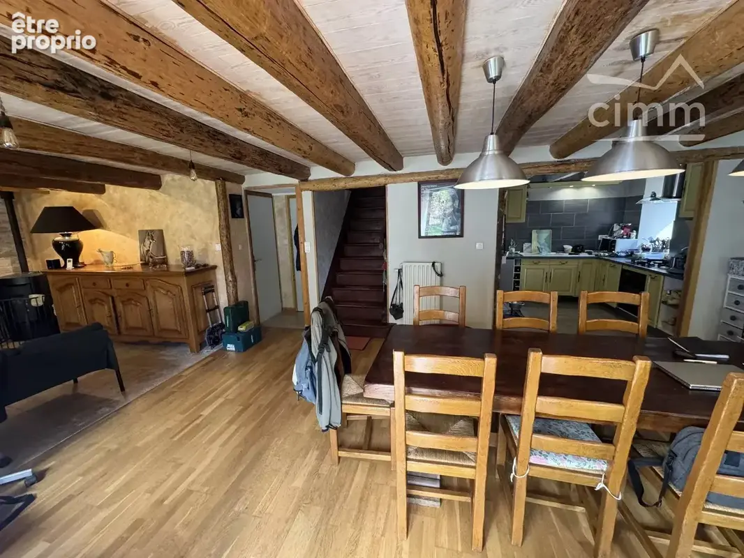 Maison de village en pierre avec jardin - photo 10