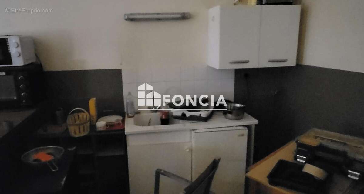 Appartement à MARSEILLE-1E