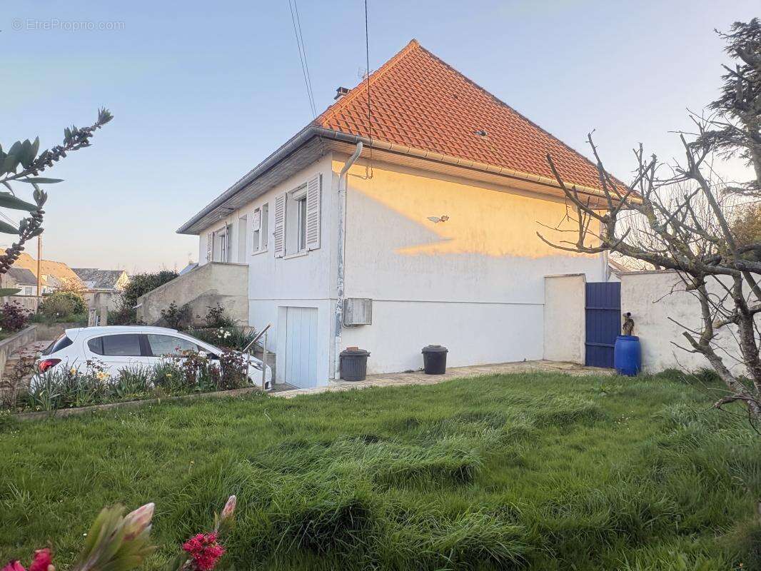 Maison à ISIGNY-SUR-MER