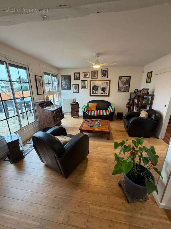 Appartement à VILLIERS-LE-BEL