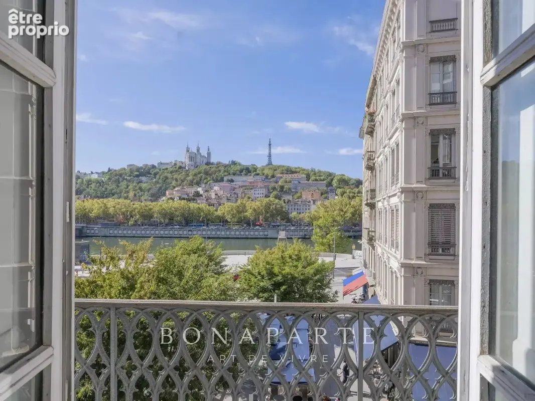 Lyon 1er, appartement bourgeois de caractere, 3 chambres, vue fourviere - photo 21