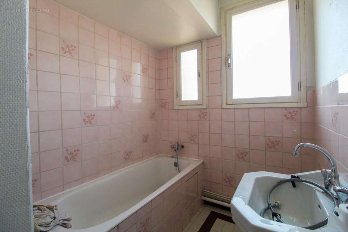 Photo 3 - Appartement à MONTCEAU-LES-MINES