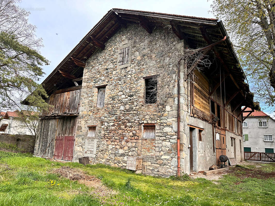 Maison à DOUVAINE