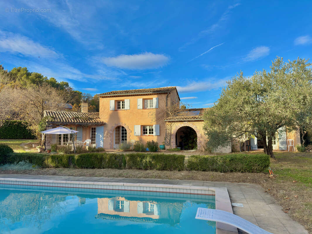 Maison à VAISON-LA-ROMAINE