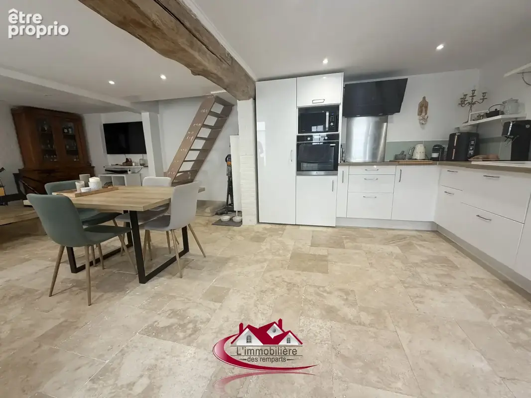 Maison de ville idéalement située - photo 2