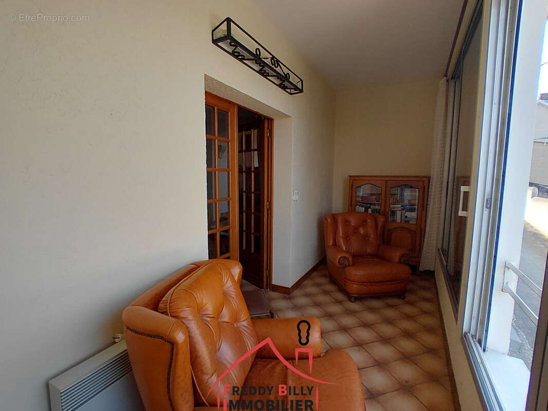 Maison 2 chambres et garage - photo 7