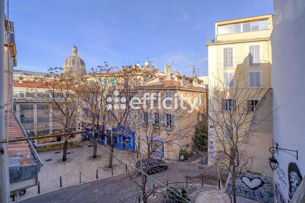 Appartement 35 m² à Marseille-2e  - photo 7
