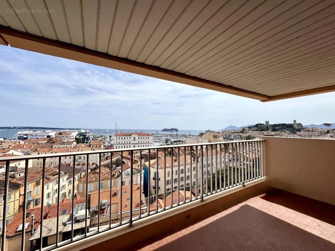 Appartement à CANNES