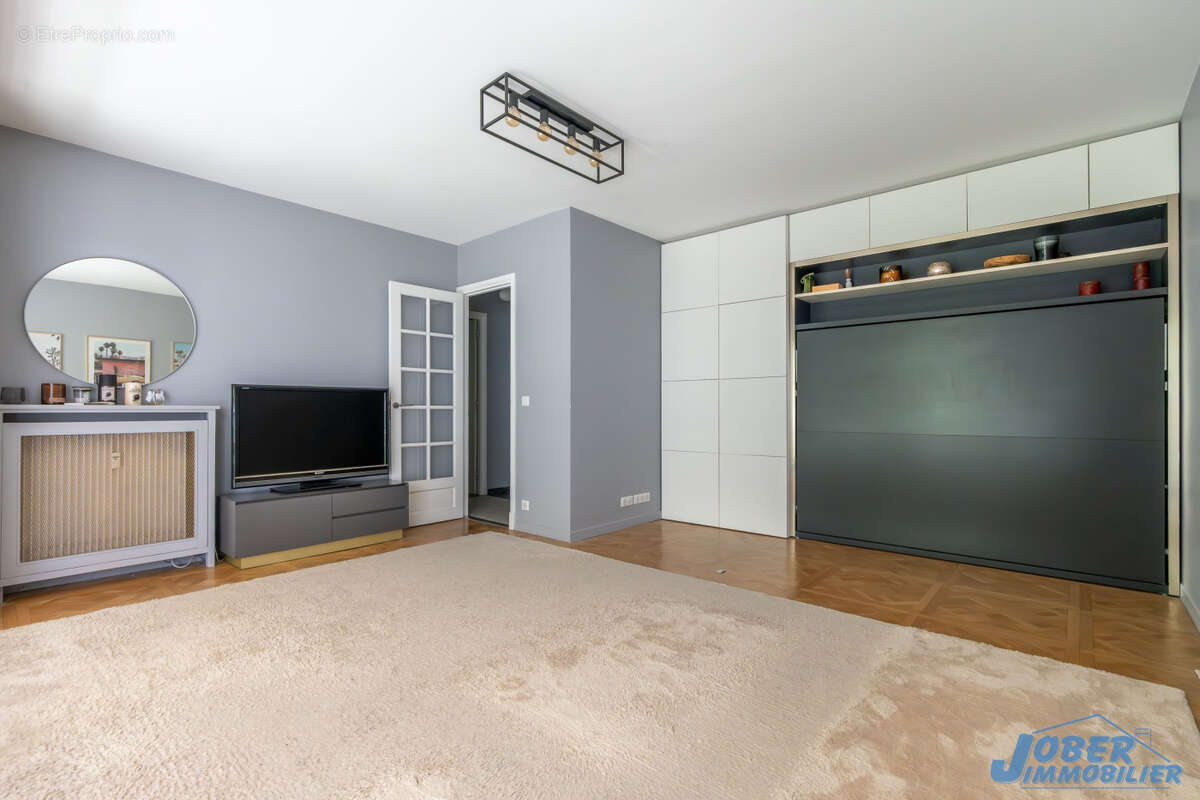 Appartement à NOGENT-SUR-MARNE