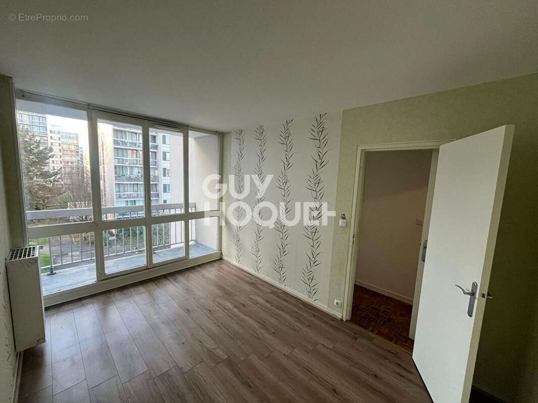 Appartement à CHELLES