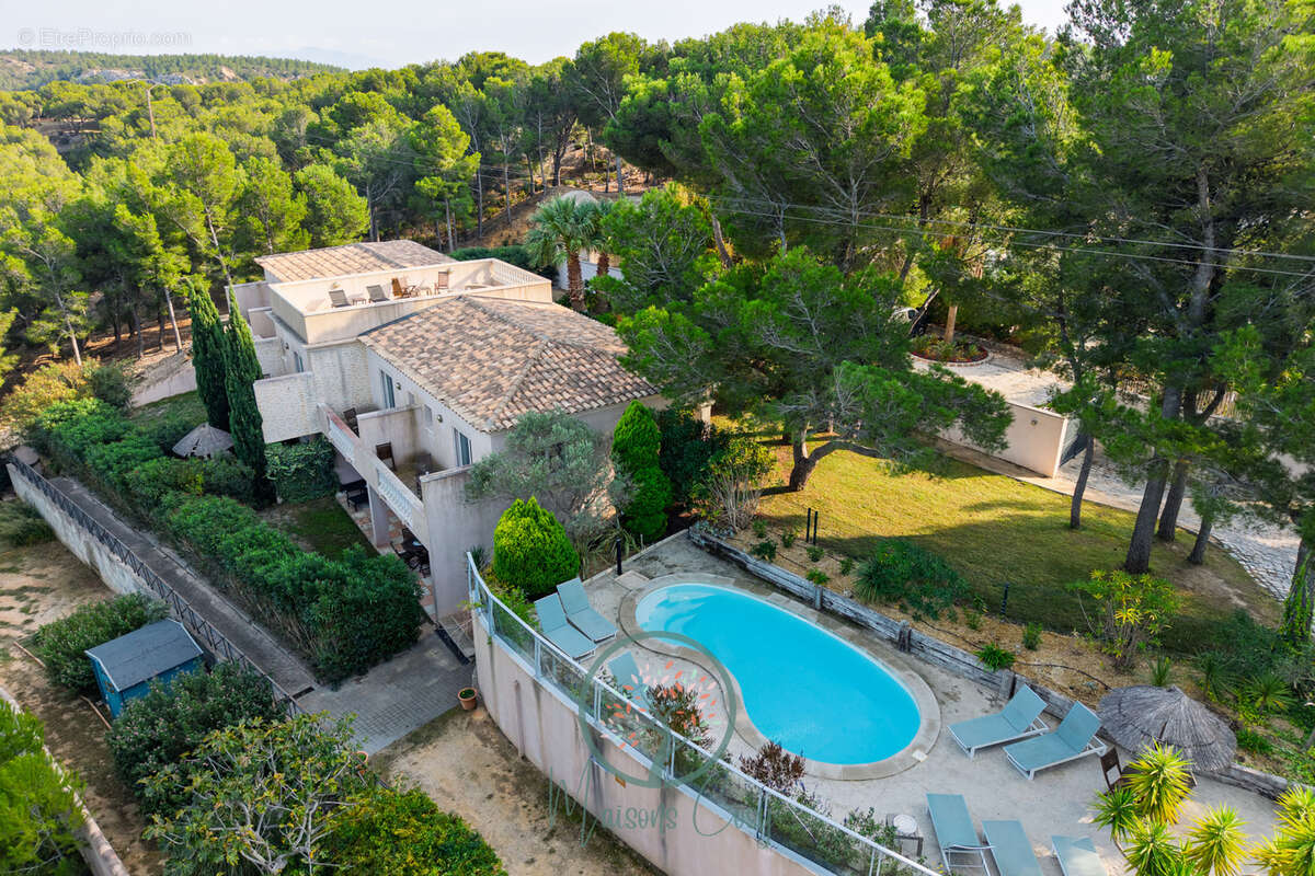 Maison à ENSUES-LA-REDONNE