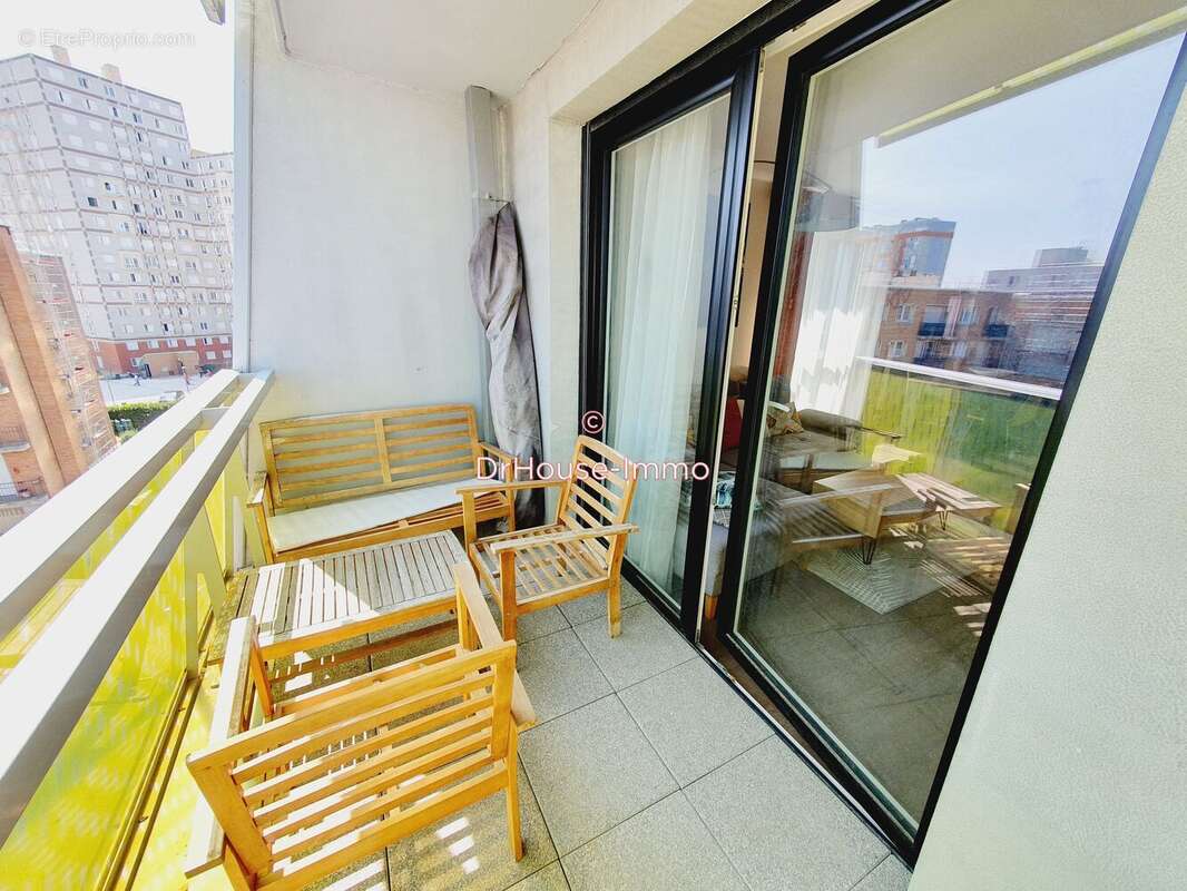 Appartement à COLOMBES