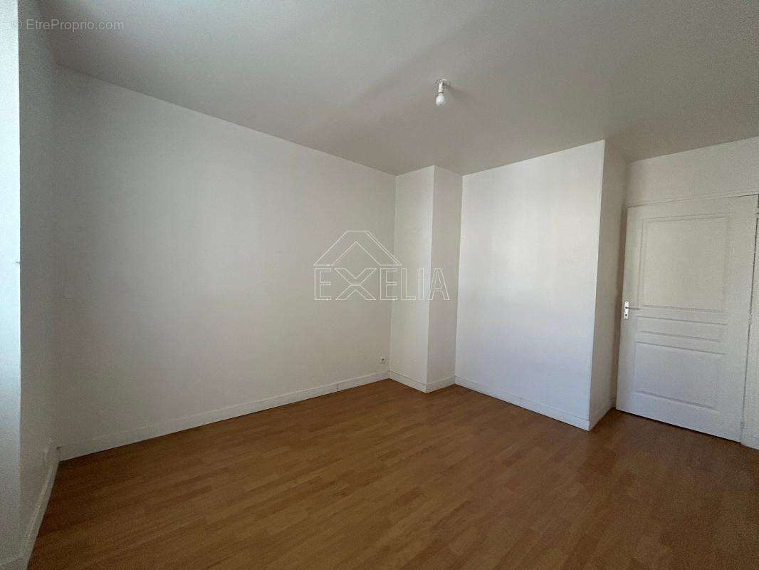 Appartement à BONNIERES-SUR-SEINE