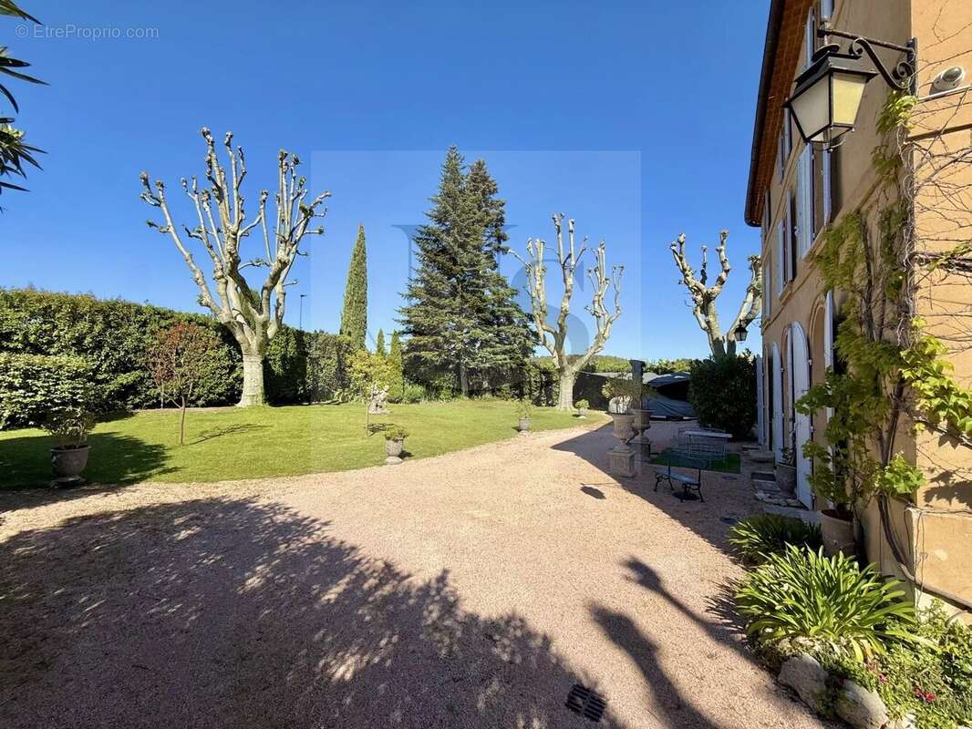 Maison à AIX-EN-PROVENCE