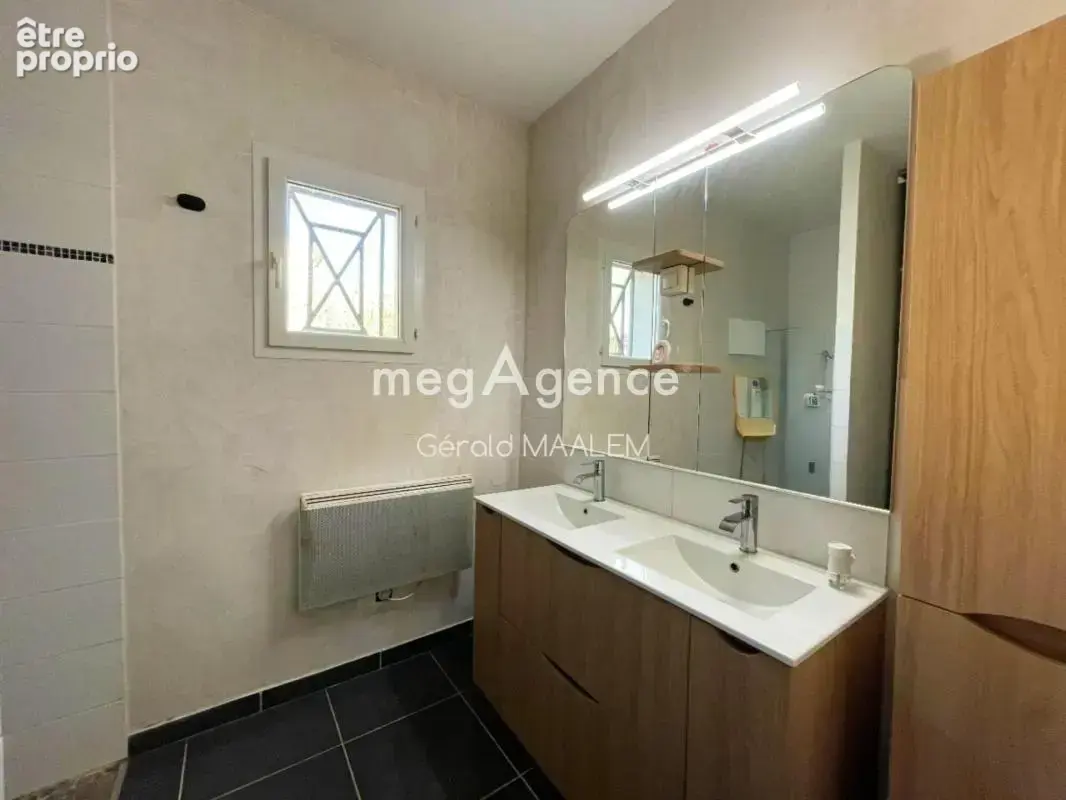 Maison de 350m² avec piscine à Régusse - photo 10